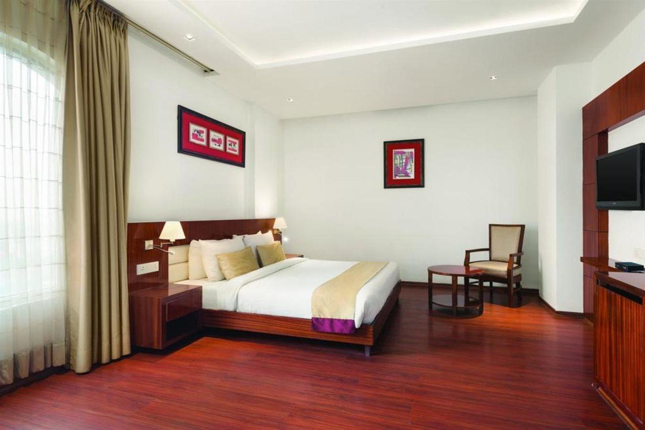 Days Hotel By Wyndham Pānīpat Exteriér fotografie